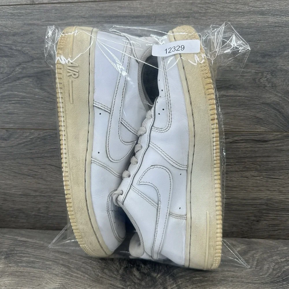 Nike Air Force 1 Youth Shoes‎ Size 6.5Y Triple White Lace Up Low Top 314192